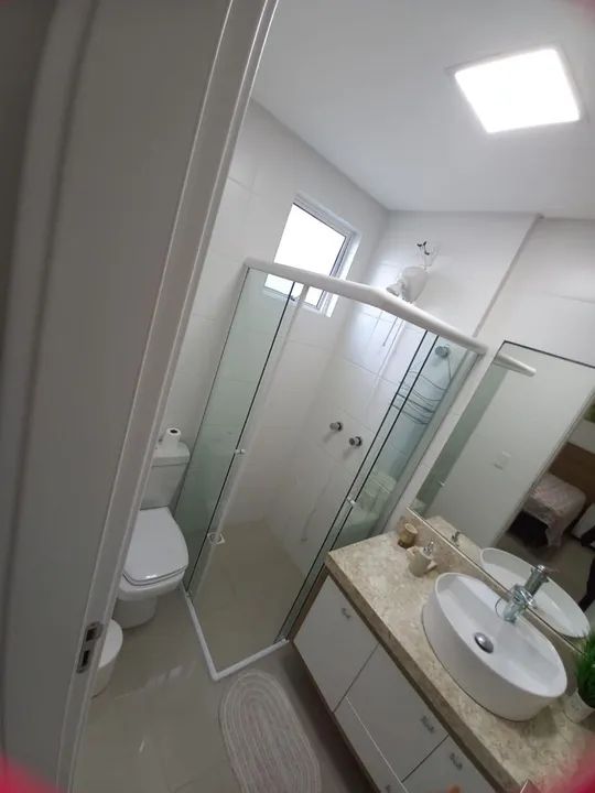 Apto 2 suítes 150m mar Meia Praia - Foto 11