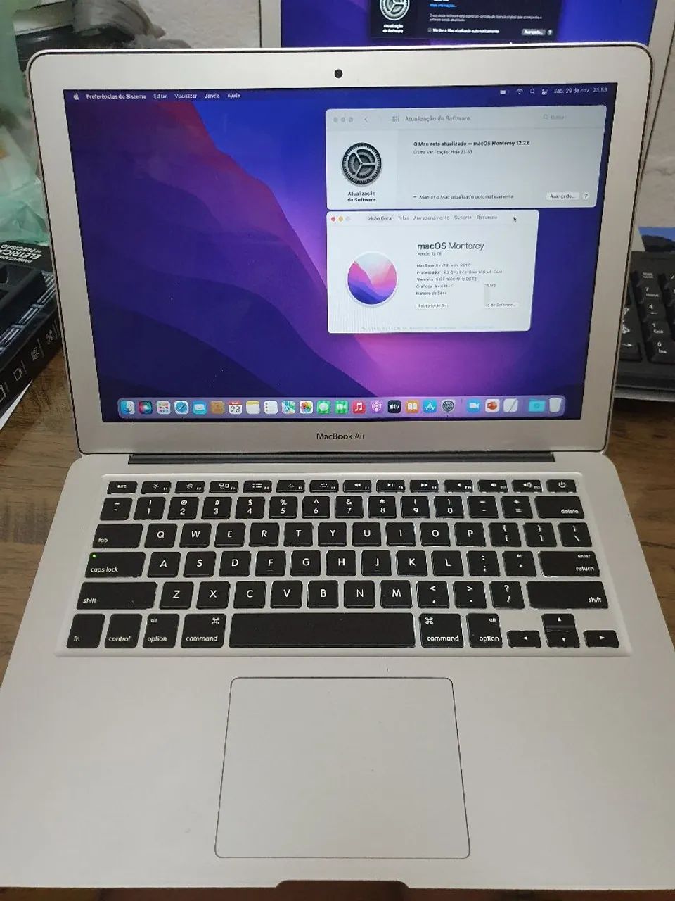 MacBook Air A1466 (13