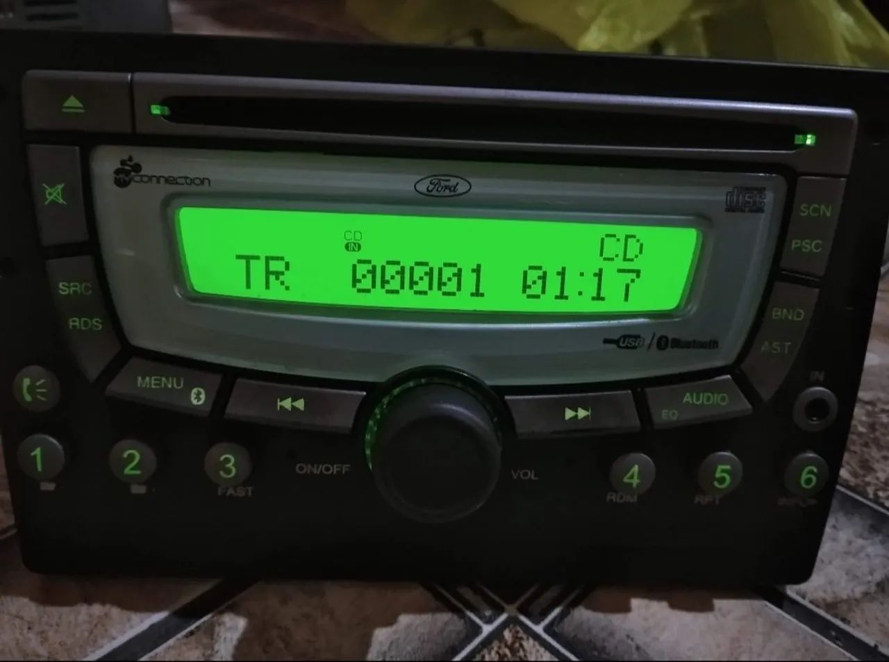 Radio my connection bluetooth Ford 