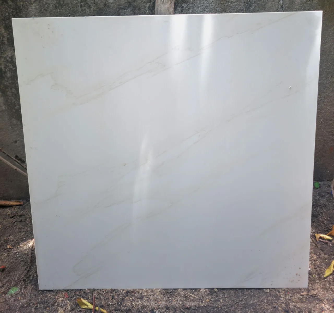 Piso de porcelanato 21 unidades