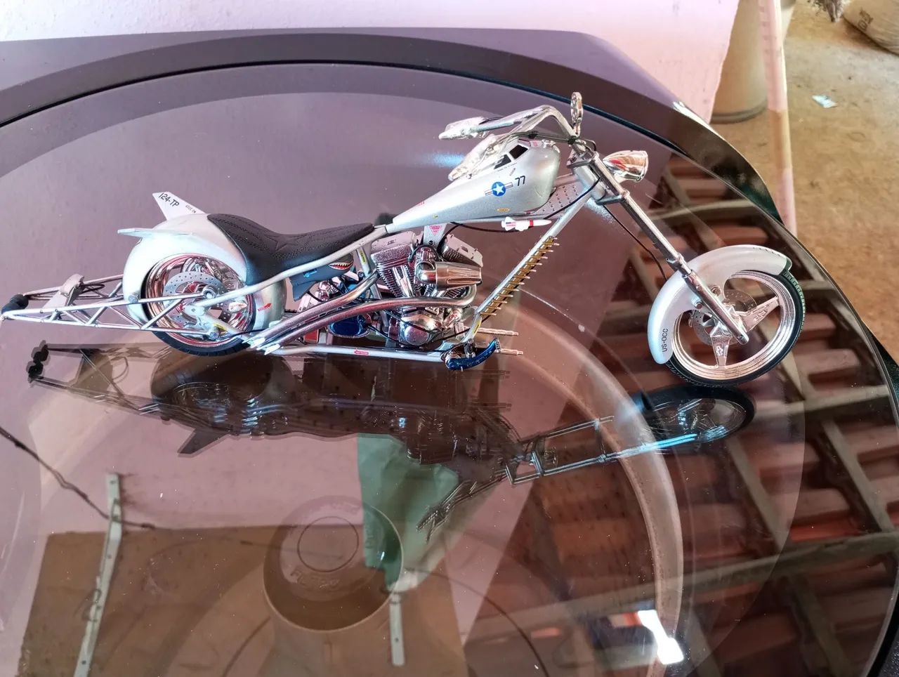 Motocicleta American Chopper 1:10 - Foto 3