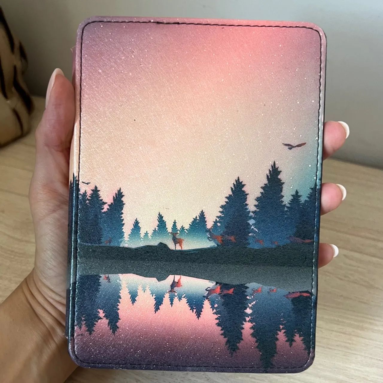 Kindle 10ª Geração com capa - Foto 2