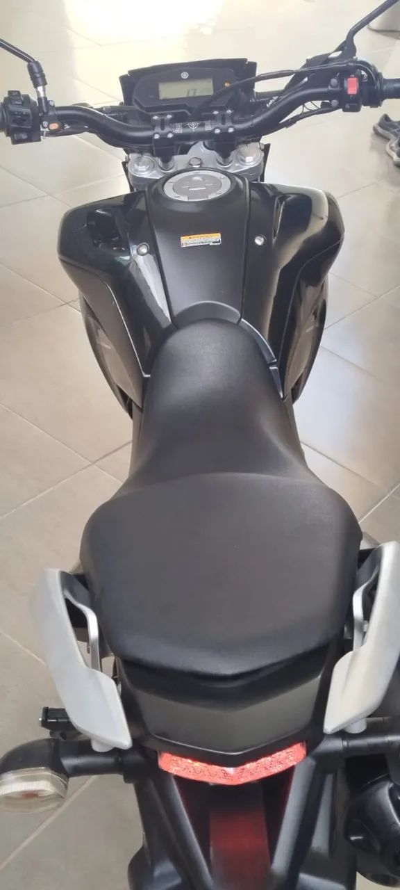 VENDO MOTO LANDER 250  - Foto 3