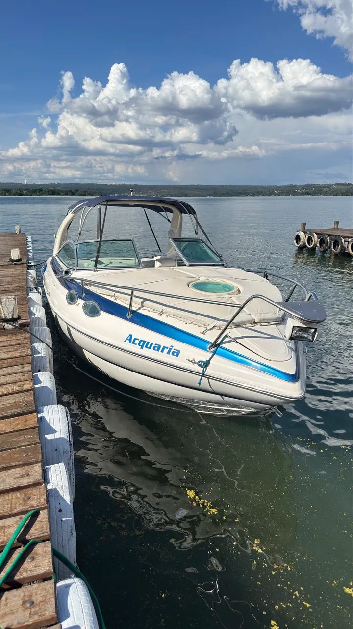 Lancha Evolution 265 Cabin com Mercruiser 5.0 260Hp ano 2012 