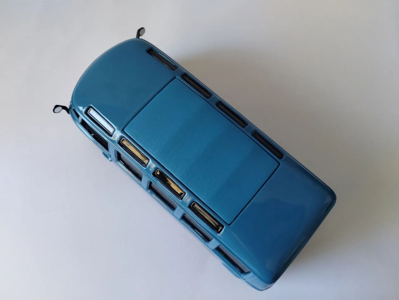 Miniatura vw Kombi 1/25 Maisto tuning - Foto 5