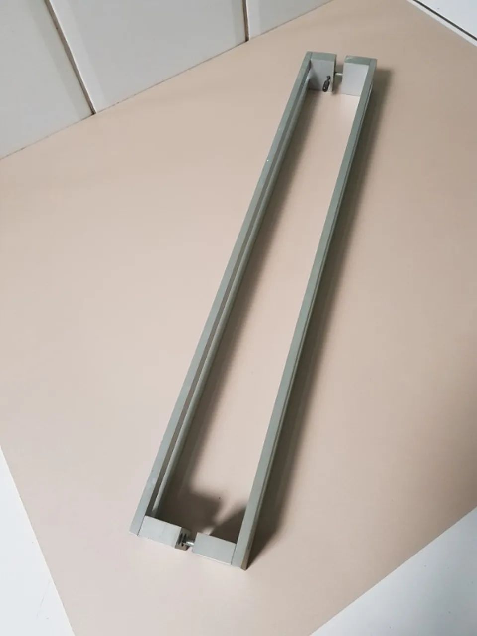 Puxador Duplo para Porta Pivotante - Alumínio (60 cm) - Foto 3