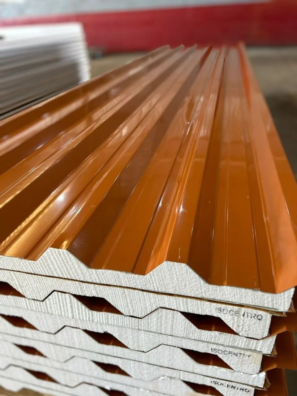 Telhas com Isolamento Termo acústico e isotérmico no DF - Foto 6