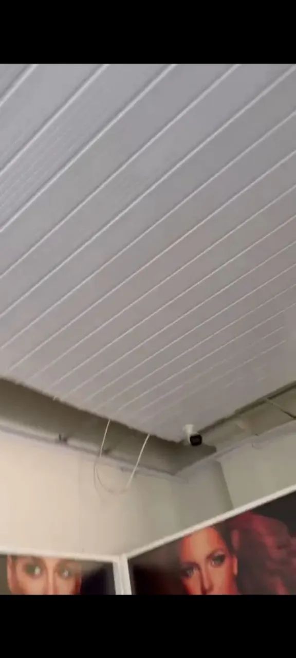 Forro de PVC e Perfil  Usado Várias Sobras - Foto 6