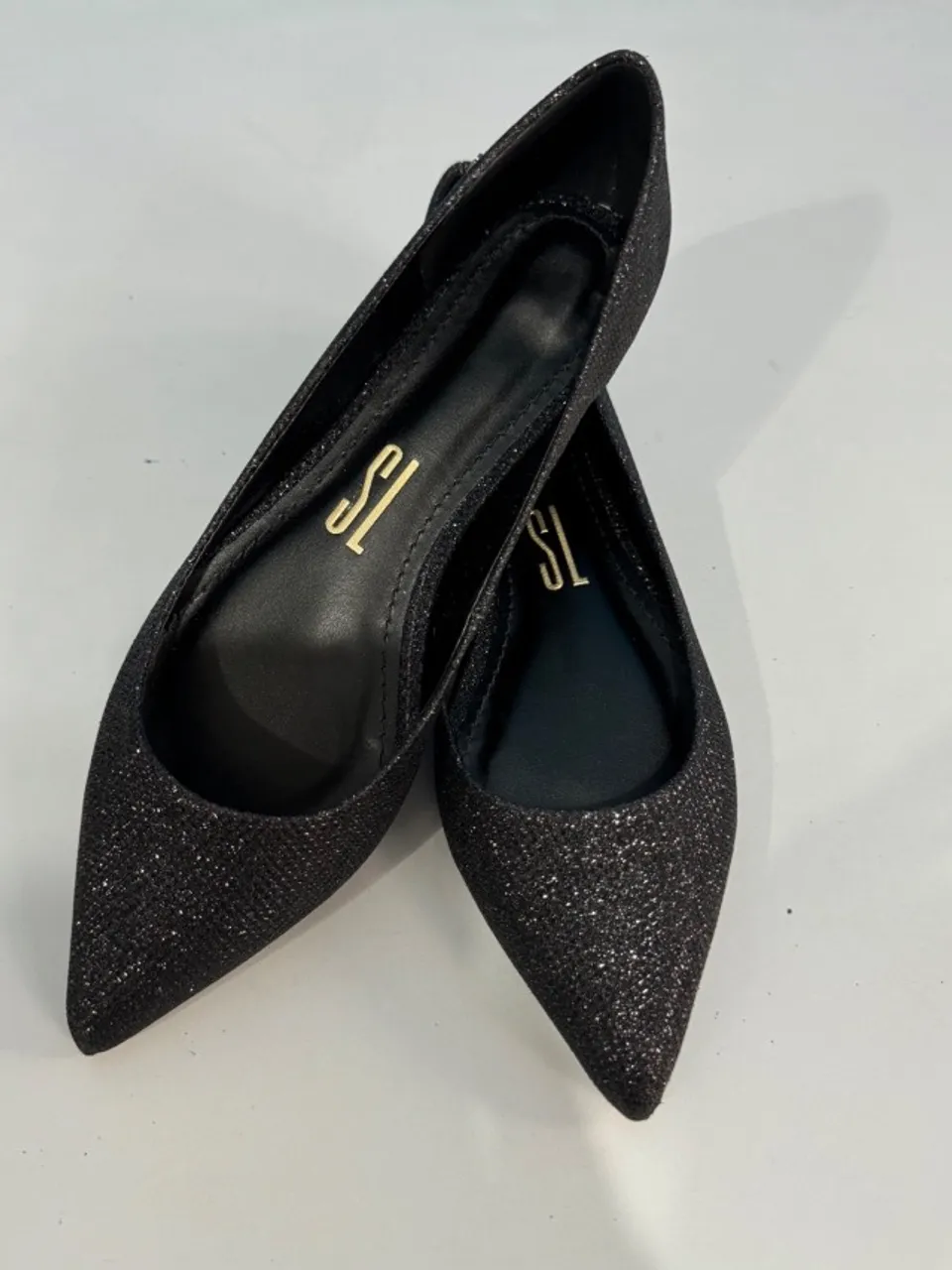 Sapatilha Santa Lolla Lurex Tamanho 35 Cor Preto Bico Fino Rasteirinha