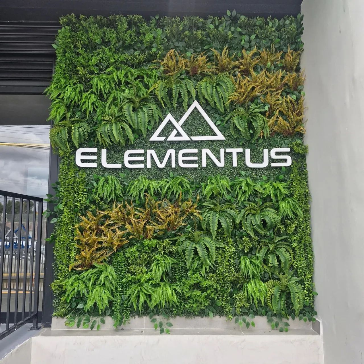 Jardim Vertical artificial e Muro Inglês  - Foto 4