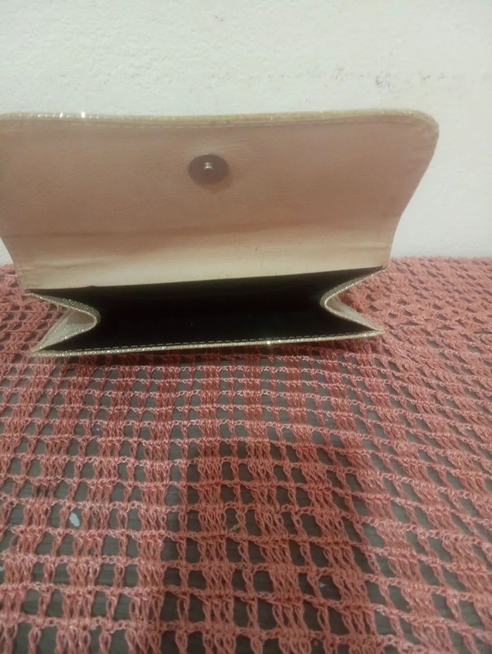 Bolsa feminina Dourada  - Foto 2