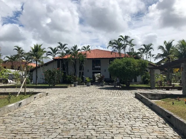 HOTEL/POUSADA EM SAQUAREMA COM 5110 M2 DE TERRENO - 6 LOTES