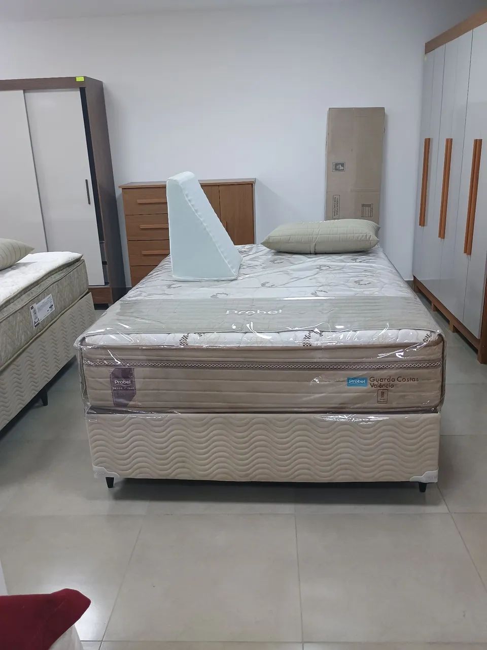 Cama Box casal  Probel  Valência 72 cm 