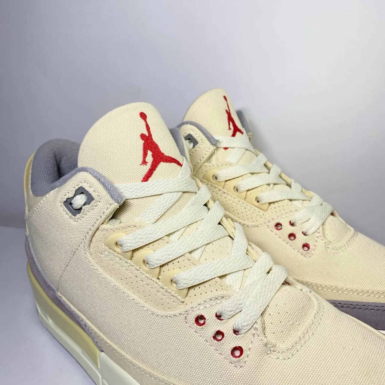 Tênis Air Jordan 3 Muslin 41/42 - Foto 2