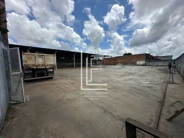 Excelente galpão de 2.460m² com estrutura completa próximo ao Eustáquio e Ceasa