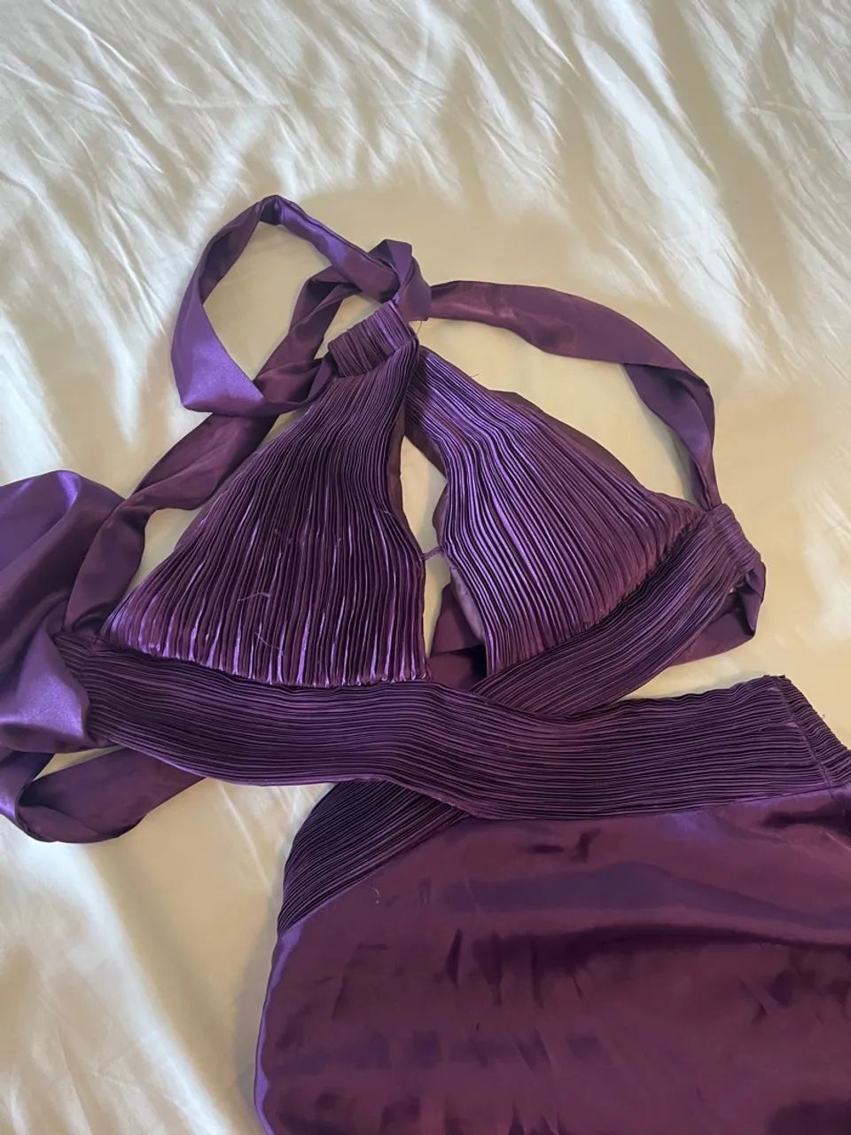 Vestido de festa em cetim transpassado - Foto 4