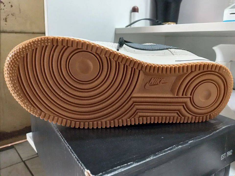 Tênis Nike AIR FORCE 36 Branco/Gelo/ Bege CS - Foto 4