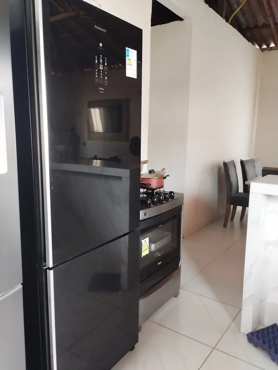 Geladeira Panasonic Black Glass