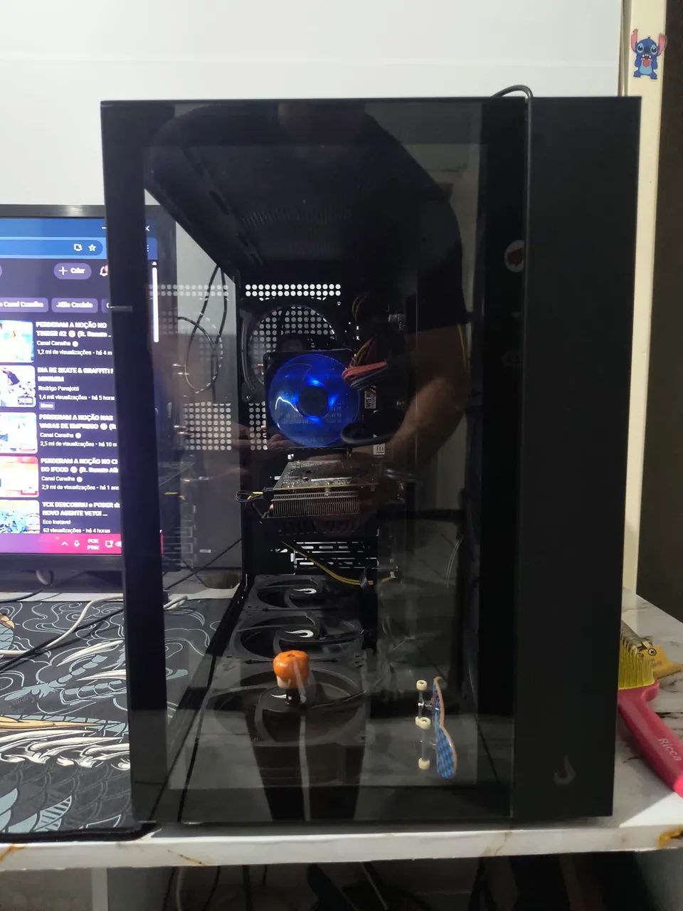 Pc gamer64315687046017121