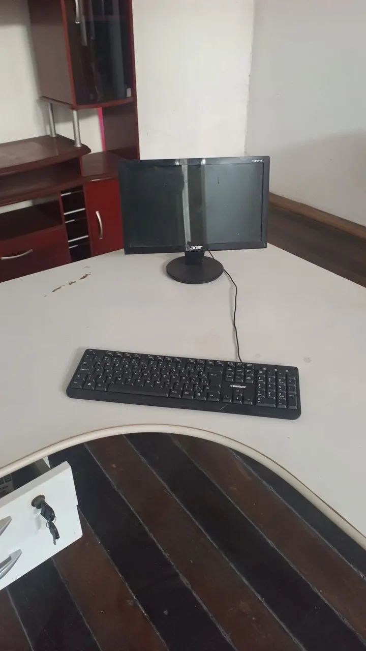 Mesa de Escritório em L 