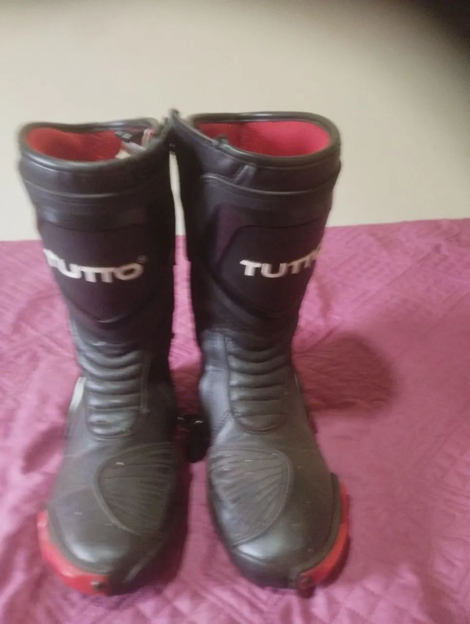 Bota Tutto 