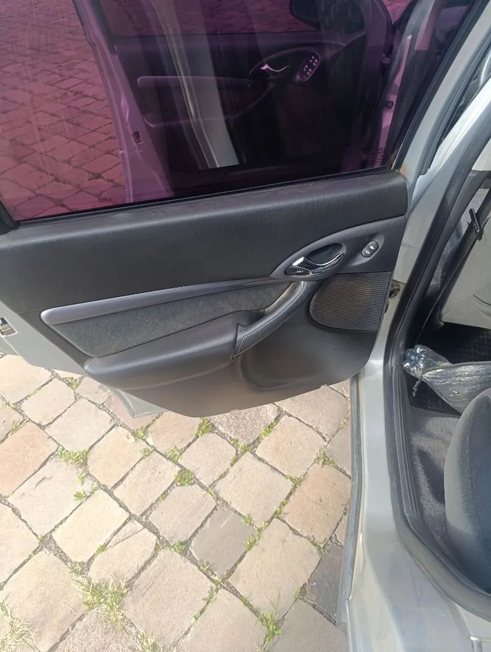 Ford Focus Ghia/ XR 2.0 /ghia 2.0 16V Flex 5P 2003