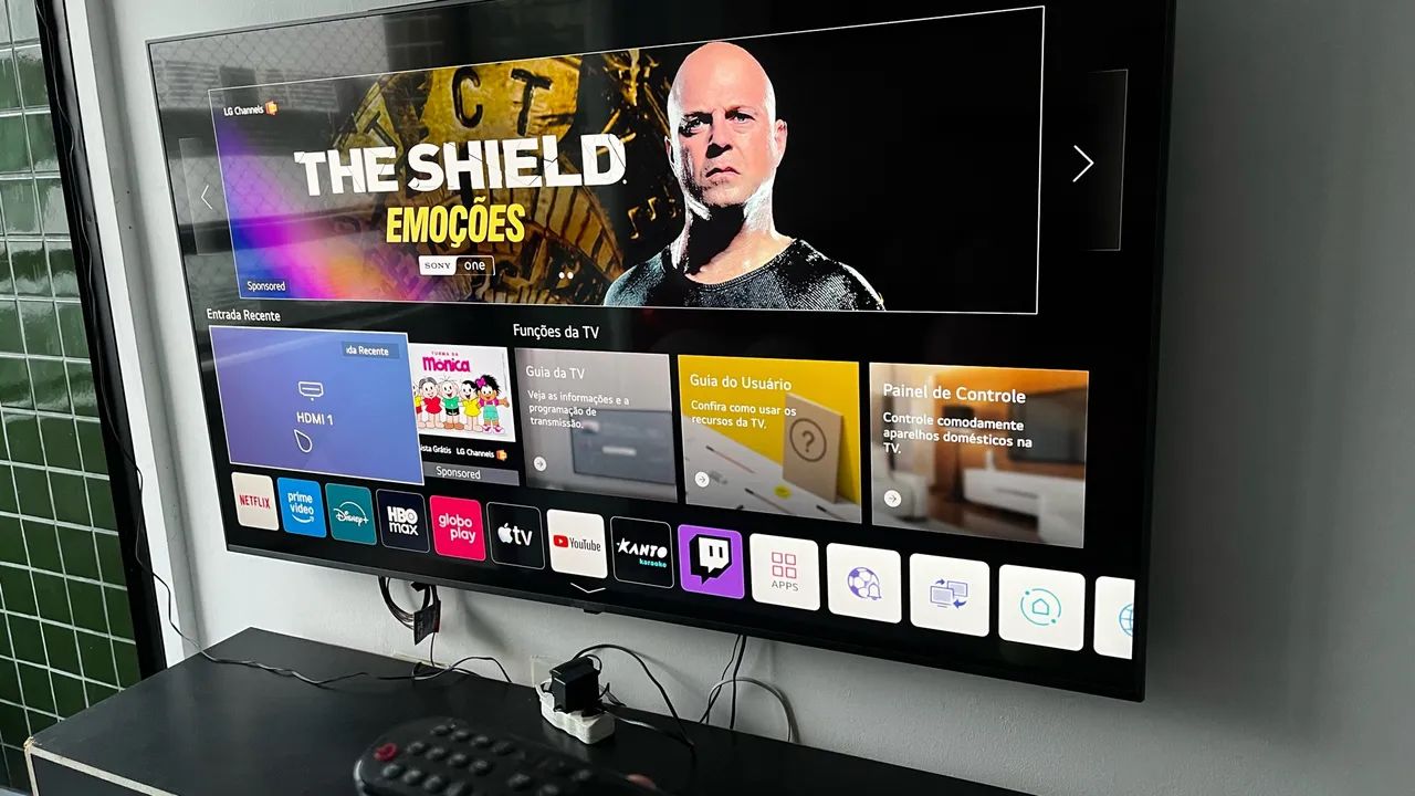 Smart TV 4K LG 60? - Funcionando perfeitamente - Com controle Smart Magic -  - Foto 3