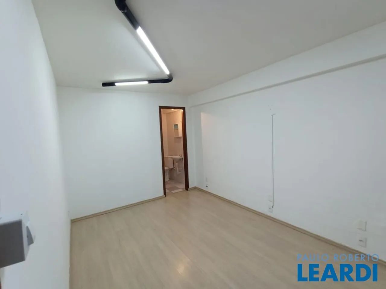 CONJ. COMERCIAL - CIDADE ADEMAR - SP - Foto 5