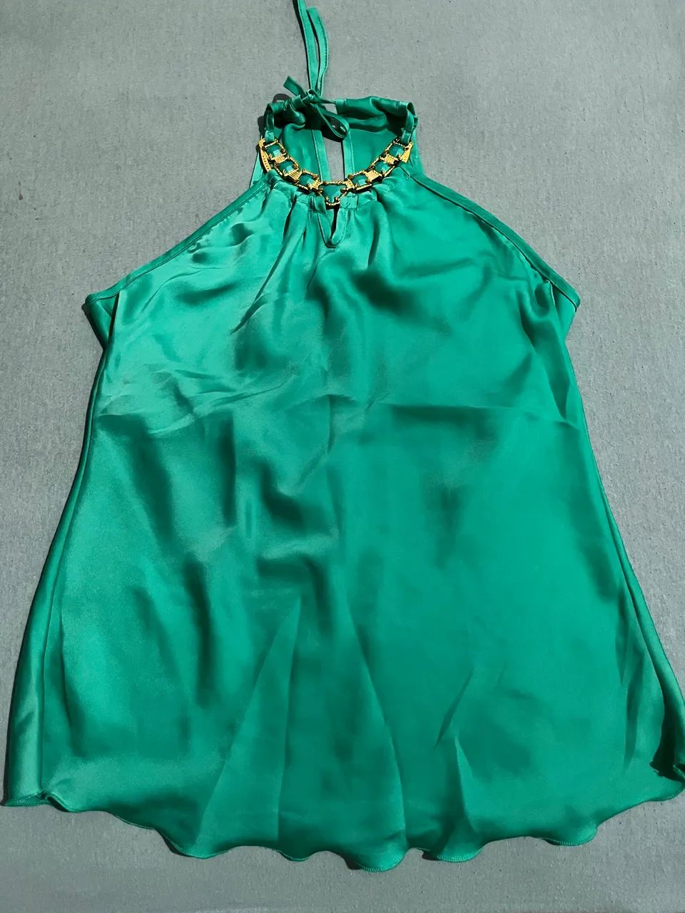 Roupas diversas. Leia a descrição 