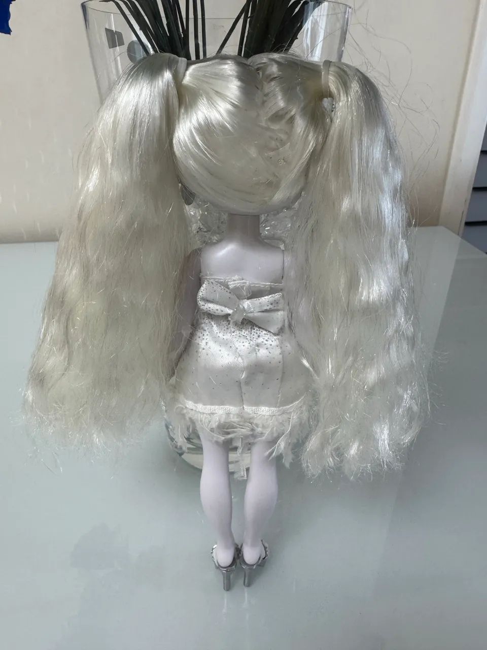Boneca Rainbow High/ Shadow High Natasha  - Foto 5