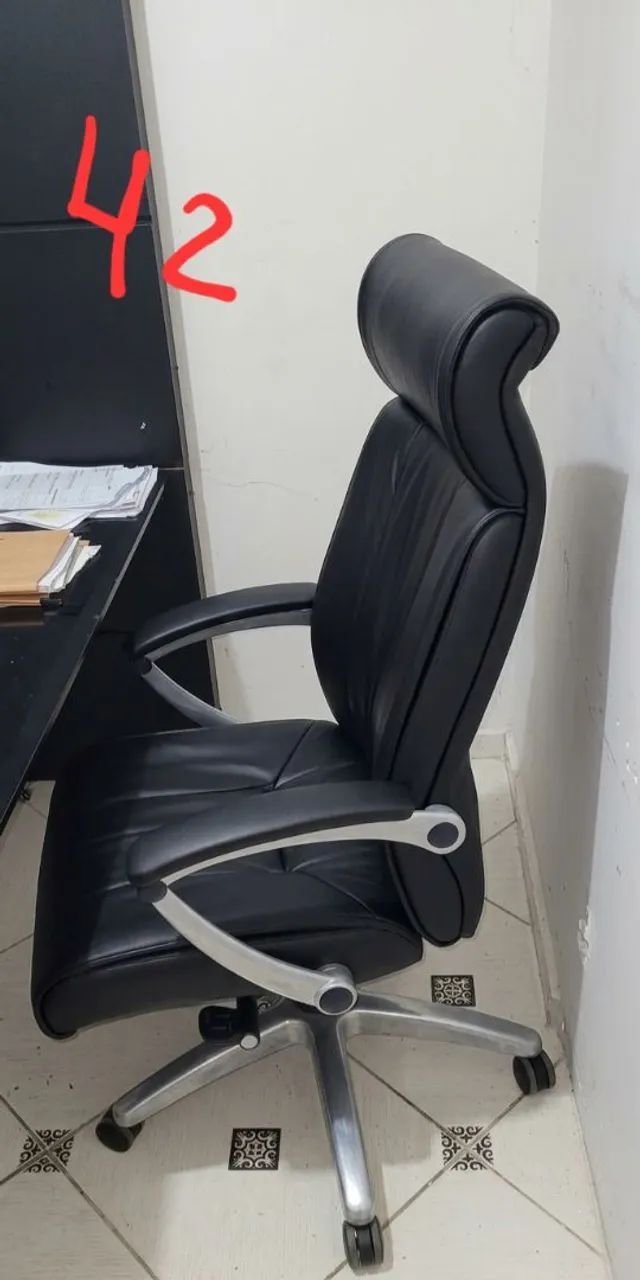 LOTE DE MÓVEIS  E ELETRODOMÉSTICOS  E OUTROS  - Foto 3