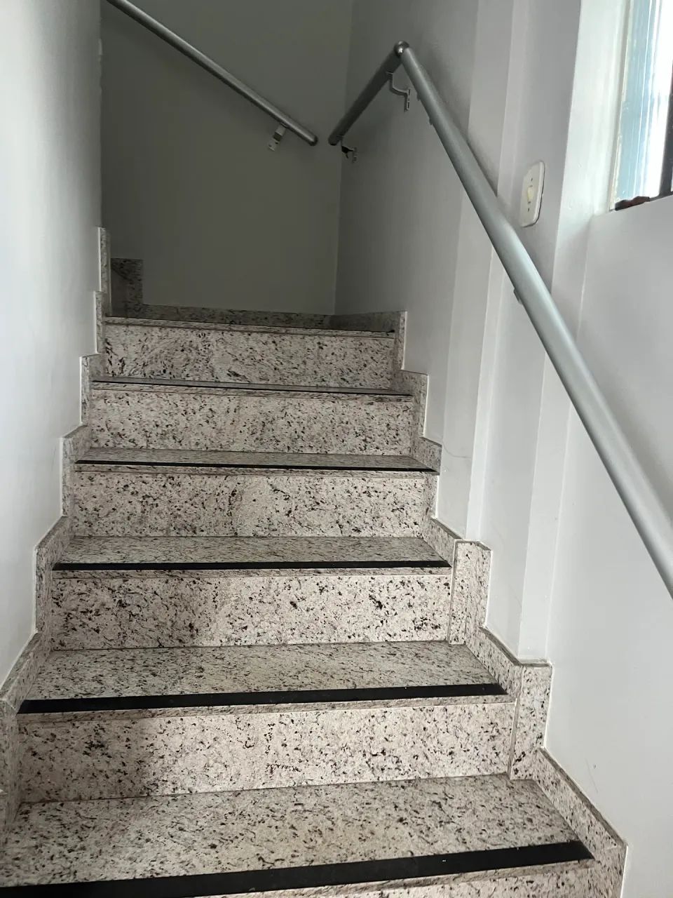 SALA COMERCIAL-SACRAMENTA - Foto 3
