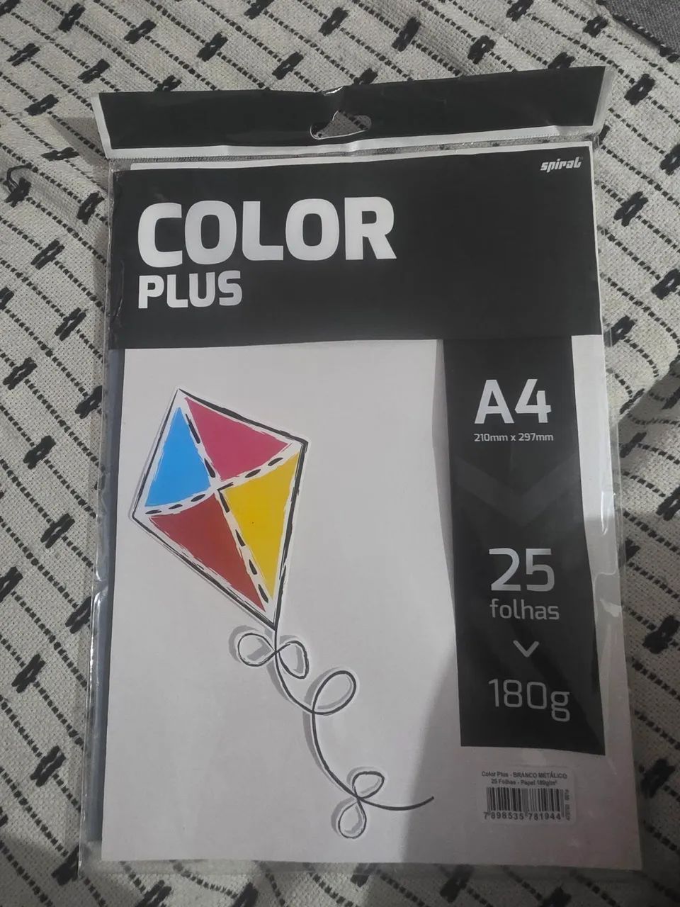 Pacotes de Folhas Color Plus