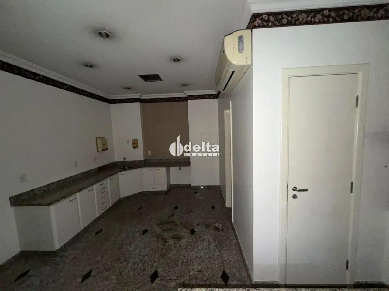 Sala disponível para locação no bairro Centro em Uberlândia-MG - Foto 4