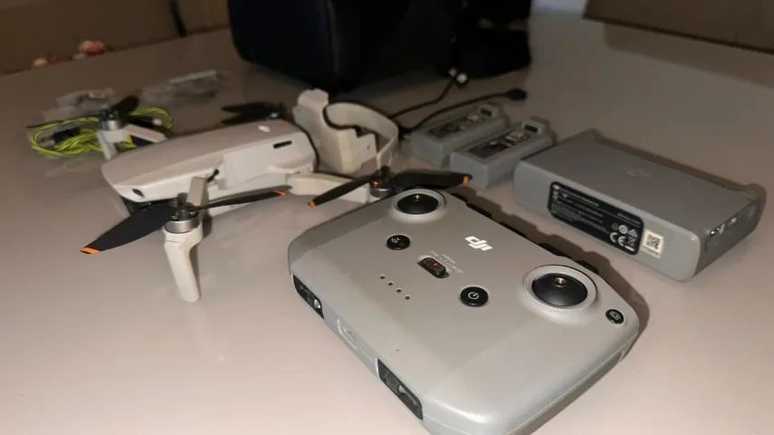 Drone DJI Mini 2 4K + Kit Completo (2 Baterias, Hub, Bag e SD 128GB) - Impecável! - Foto 3