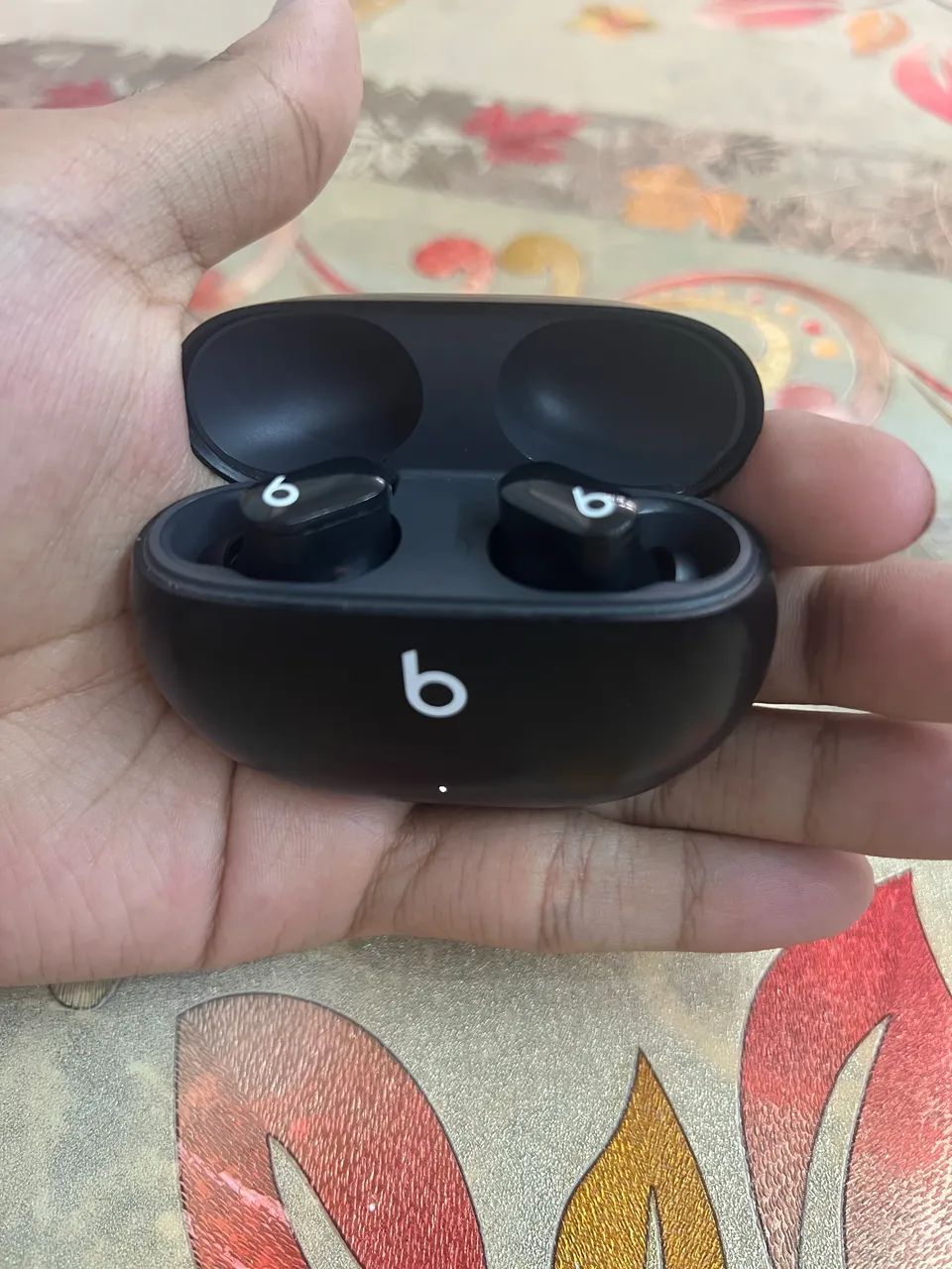 Beats Studio Buds - Foto 4