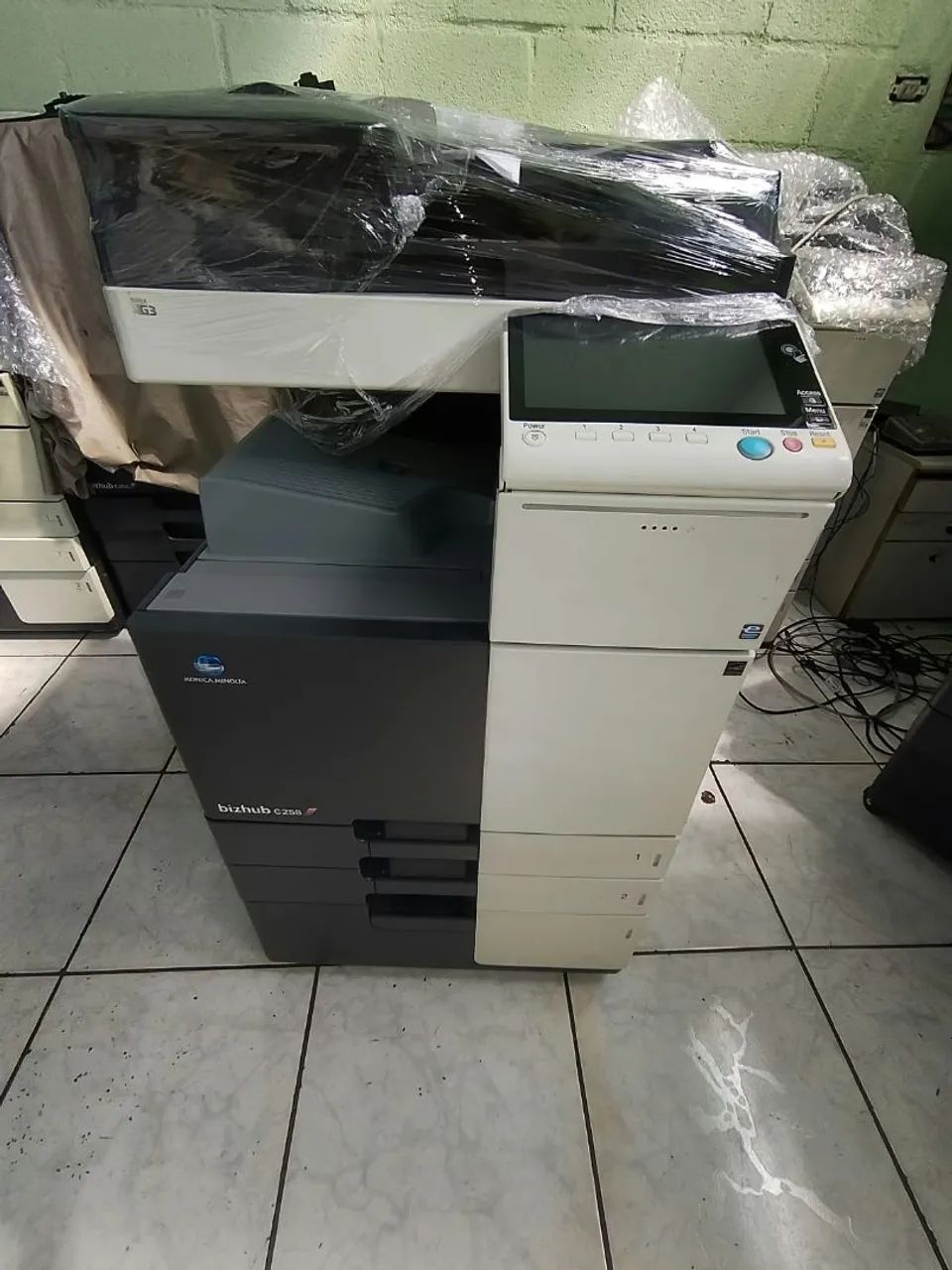 Konica Minolta  - Foto 3