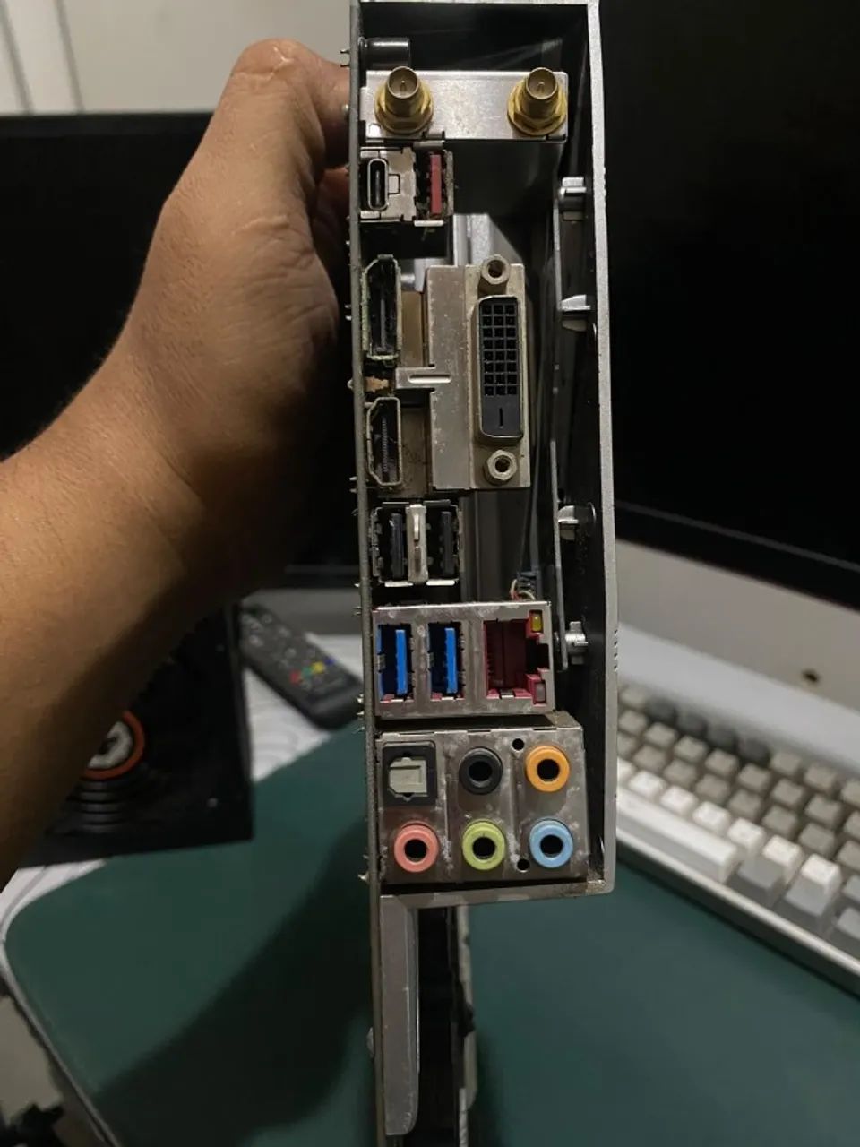 Placa-mãe ASUS ROG Strix Z370-E Gaming - Foto 3
