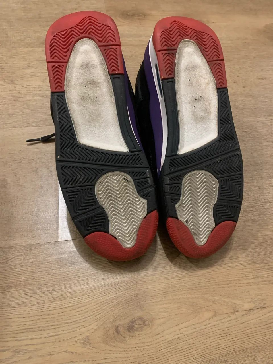 Tenis jordan 4  - Foto 4