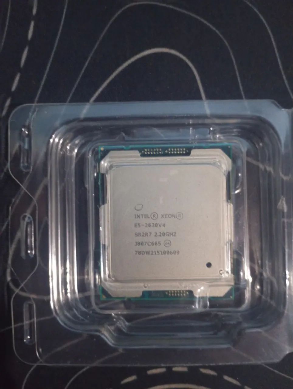 Processador Xeon E5 2630 v4 em perfeito estado  - Foto 2