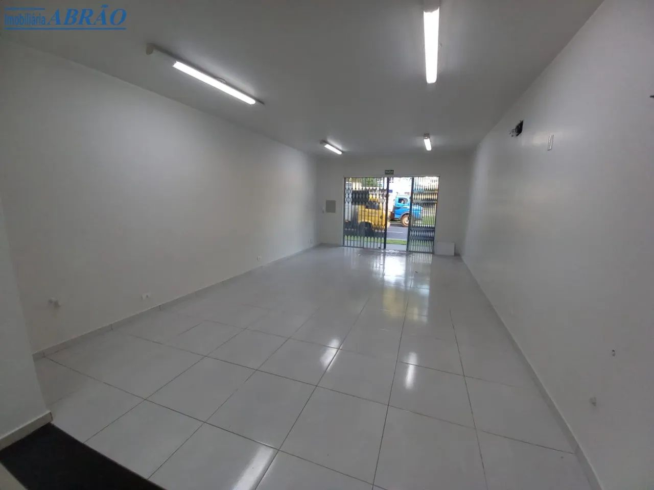Sala para alugar em Zona 08, Maringá-PR - Foto 3