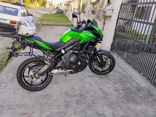 Vendo Versys 650.. super inteira. - Foto 2