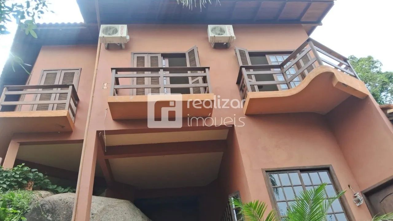 Casa 5 quartos na SC-401 em Florianópolis