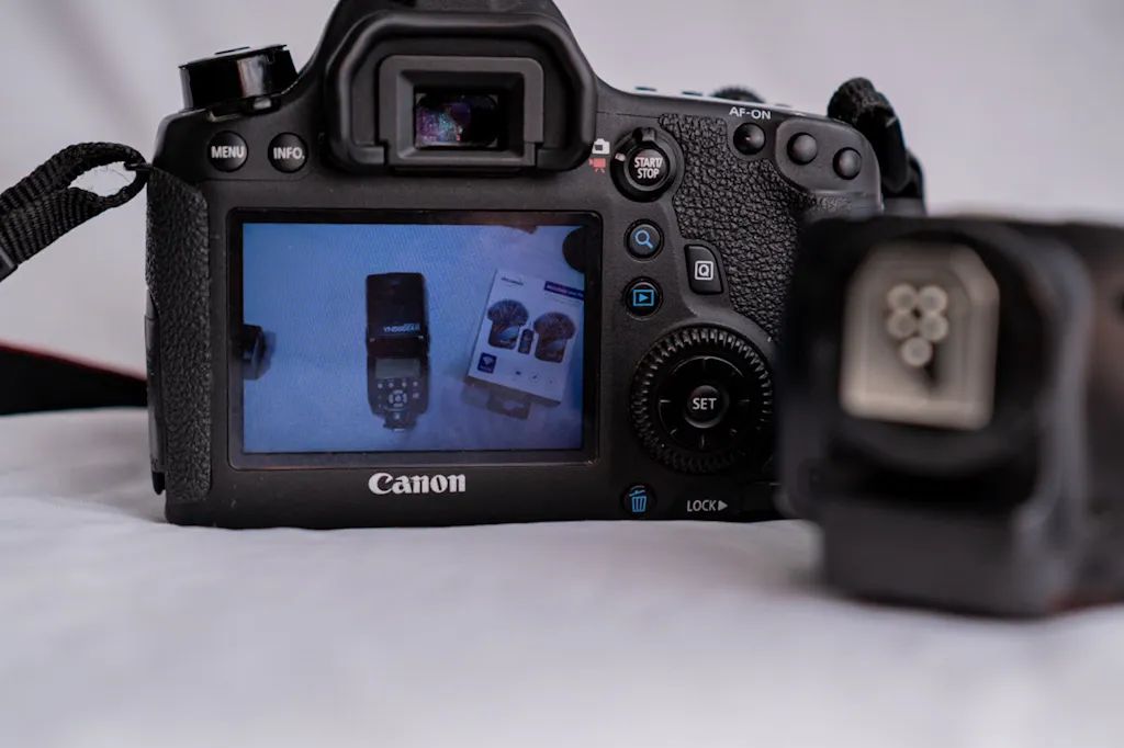 Canon 6D + lente 24-105mm + flash  - Foto 6