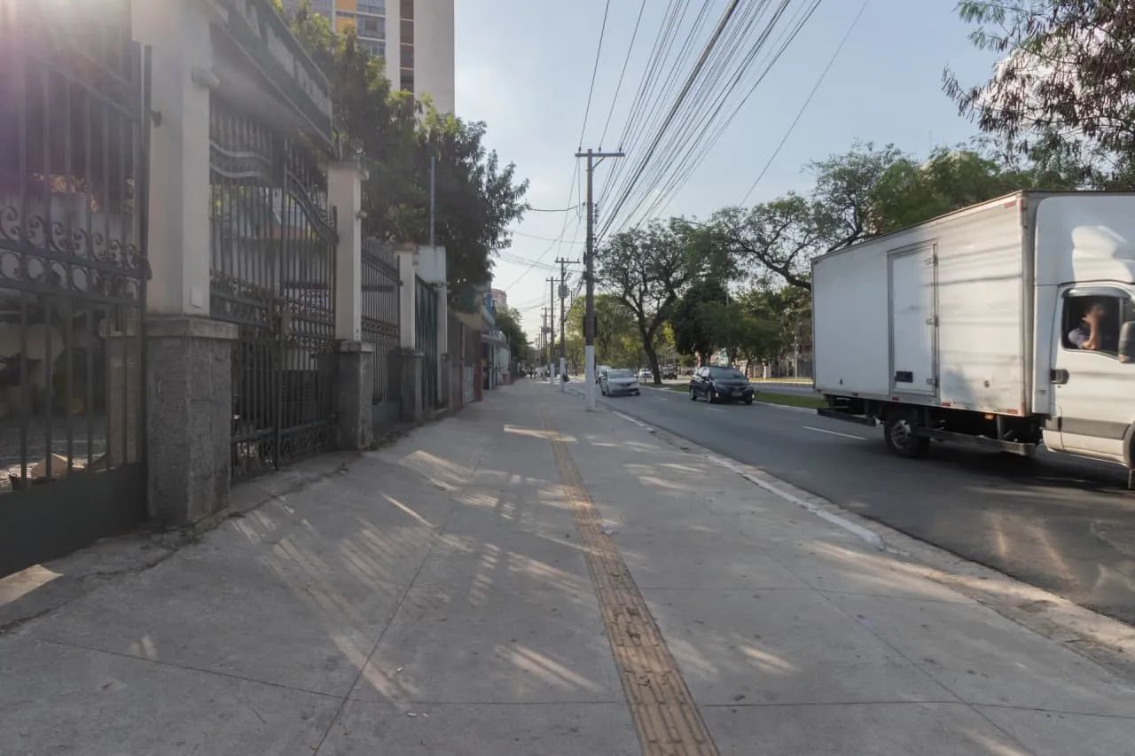 Casa comercial na Avenida Dom Pedro I, 998 - 990  770 m² - Foto 3