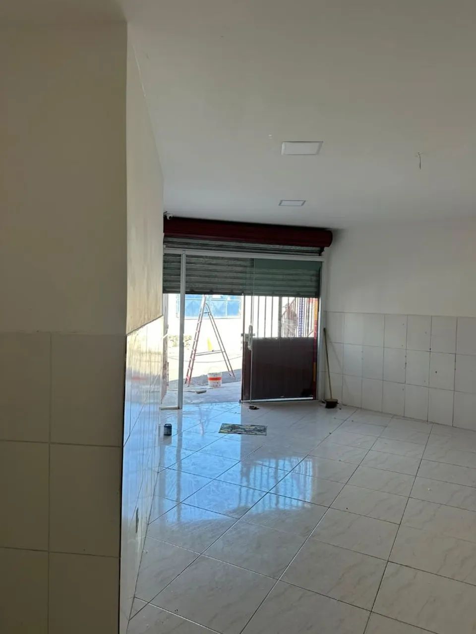 loja ZAP *.  aluga loja espaçosa ampla  com comércio forte - Foto 3