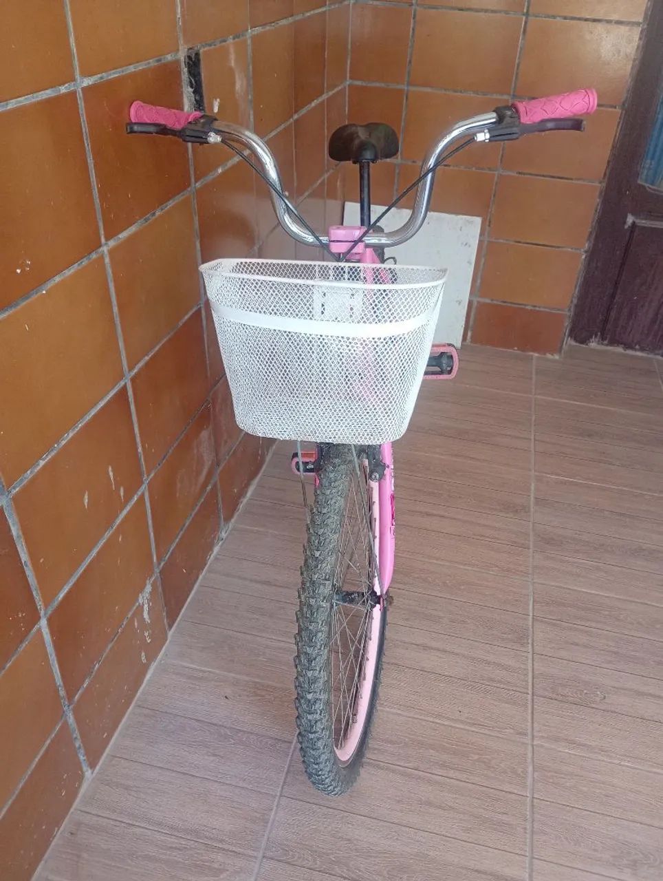 Bicicleta aro 24 semi nova  - Foto 4