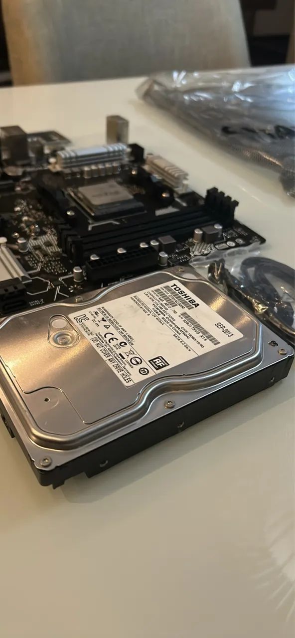 Conjunto gamer para PC - Placa mãe, processador e hd 