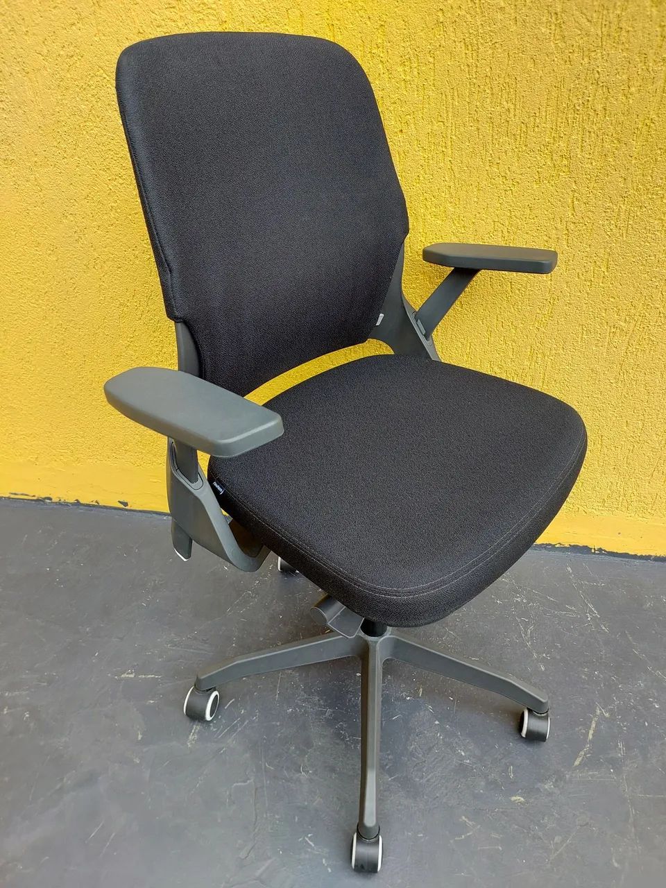 Cadeira escritorio flexform  - Foto 5