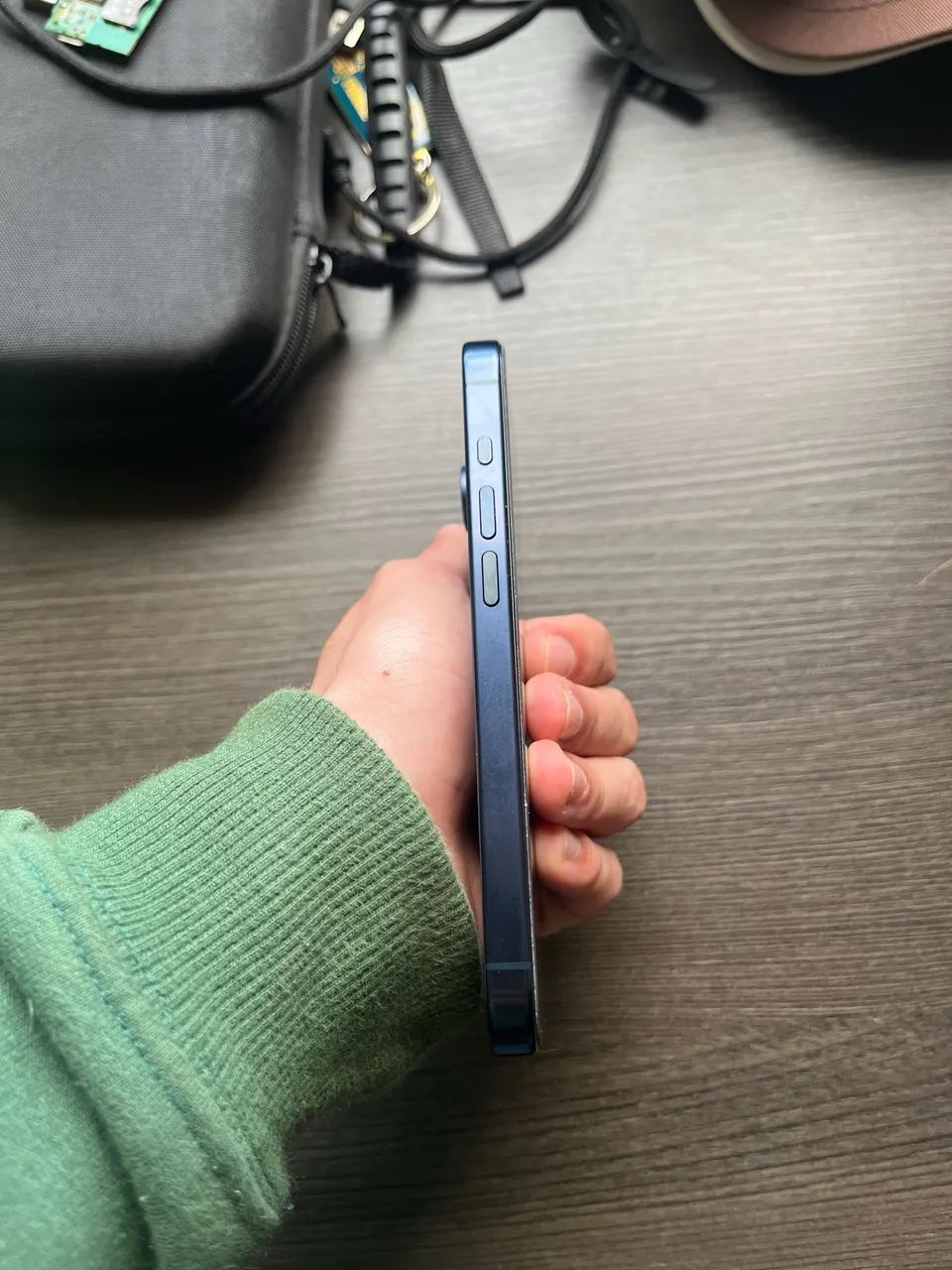 iPhone 15 PRO - Foto 5